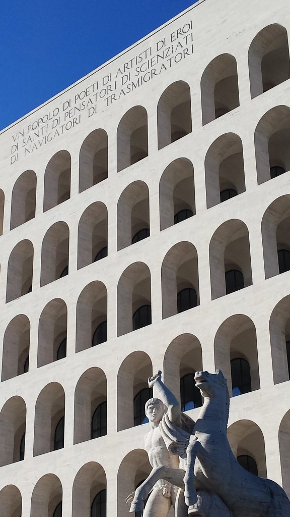 Le balle che ci raccontiamo dal secolo scorso