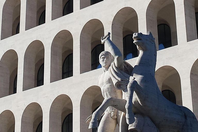 Le balle che ci raccontiamo dal secolo scorso